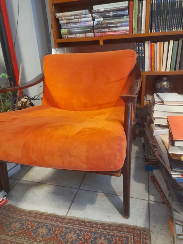 σκανδιναβική πολυθρόνα